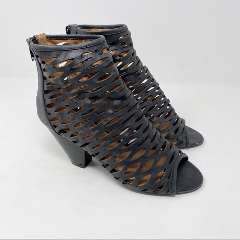 Jeffrey Campbell Ibiza Great Moments Leather Bootie Women's 6.5 Caged Handmade